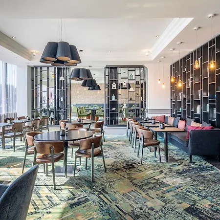 Crowne Plaza By Ihg Hotel 4*