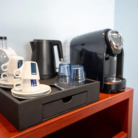 Crowne Plaza By Ihg 4*
