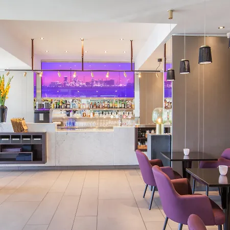 Hotel Crowne Plaza 4*